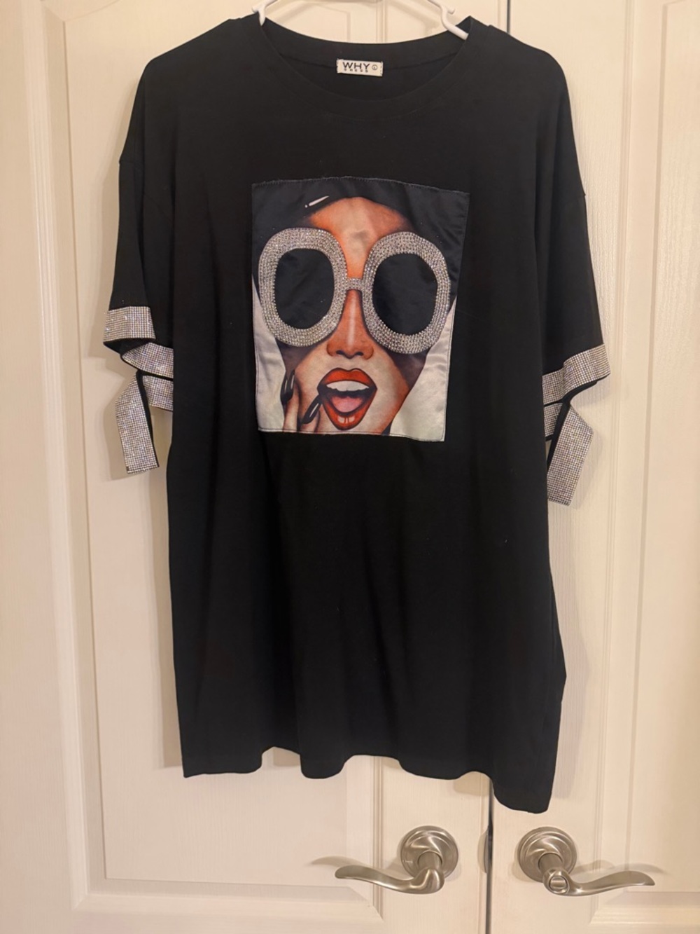 Black Graphic Tee with Sparkling Rhinestone glasses & sleeved trim Details